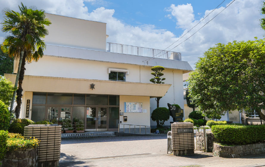 湖東中学校