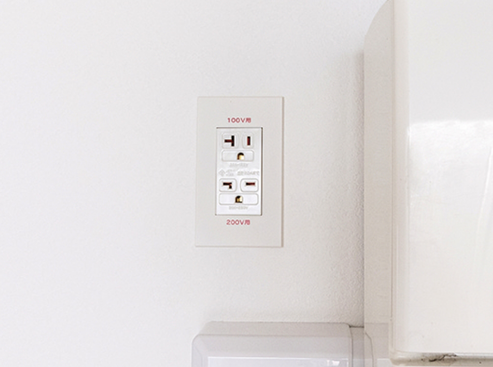 LDKの100V/200V併用エアコン用コンセント